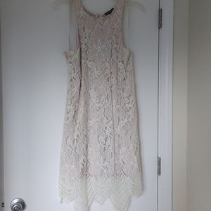 Gorgeous nude & white lace dress